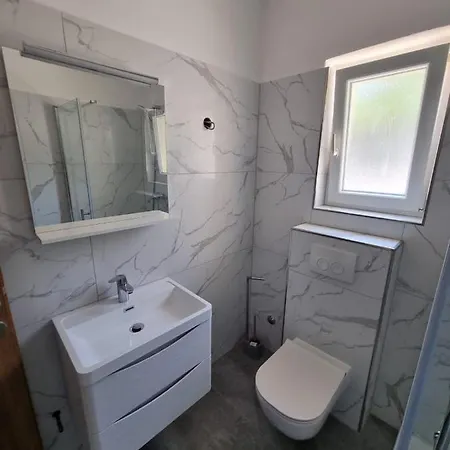 Apartment Petra Tisno