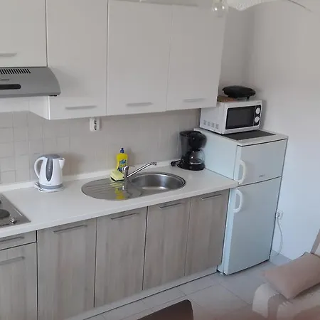 Petra Apartment *