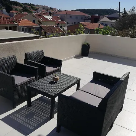 Petra Apartment