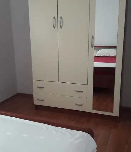 Petra Apartamento *